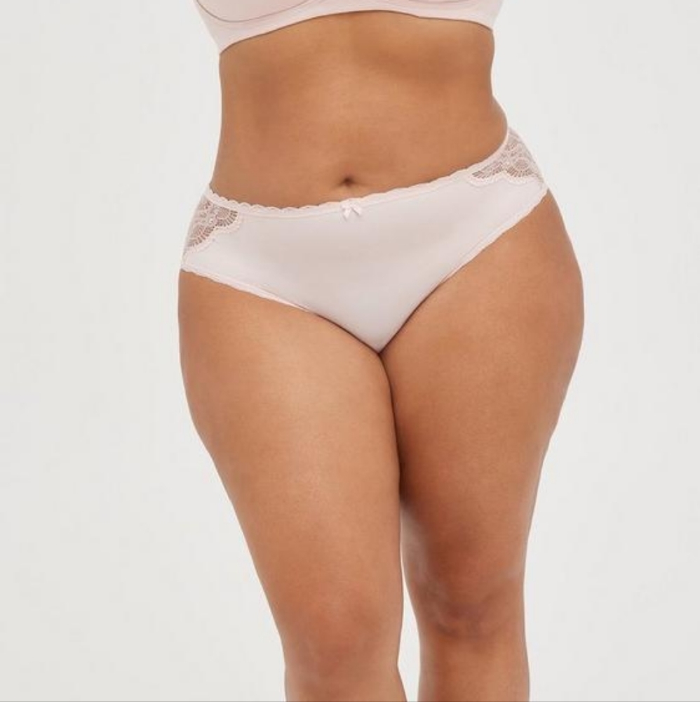 Torrid Size 1 Mid-Rise Hipster Panties